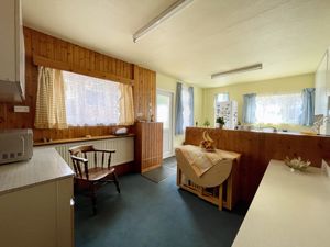 Photo 17- click for photo gallery